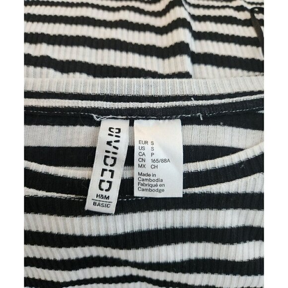Divided by H&M Basic Striped Ribbed Top Black & White Small - Picture 3 of 3